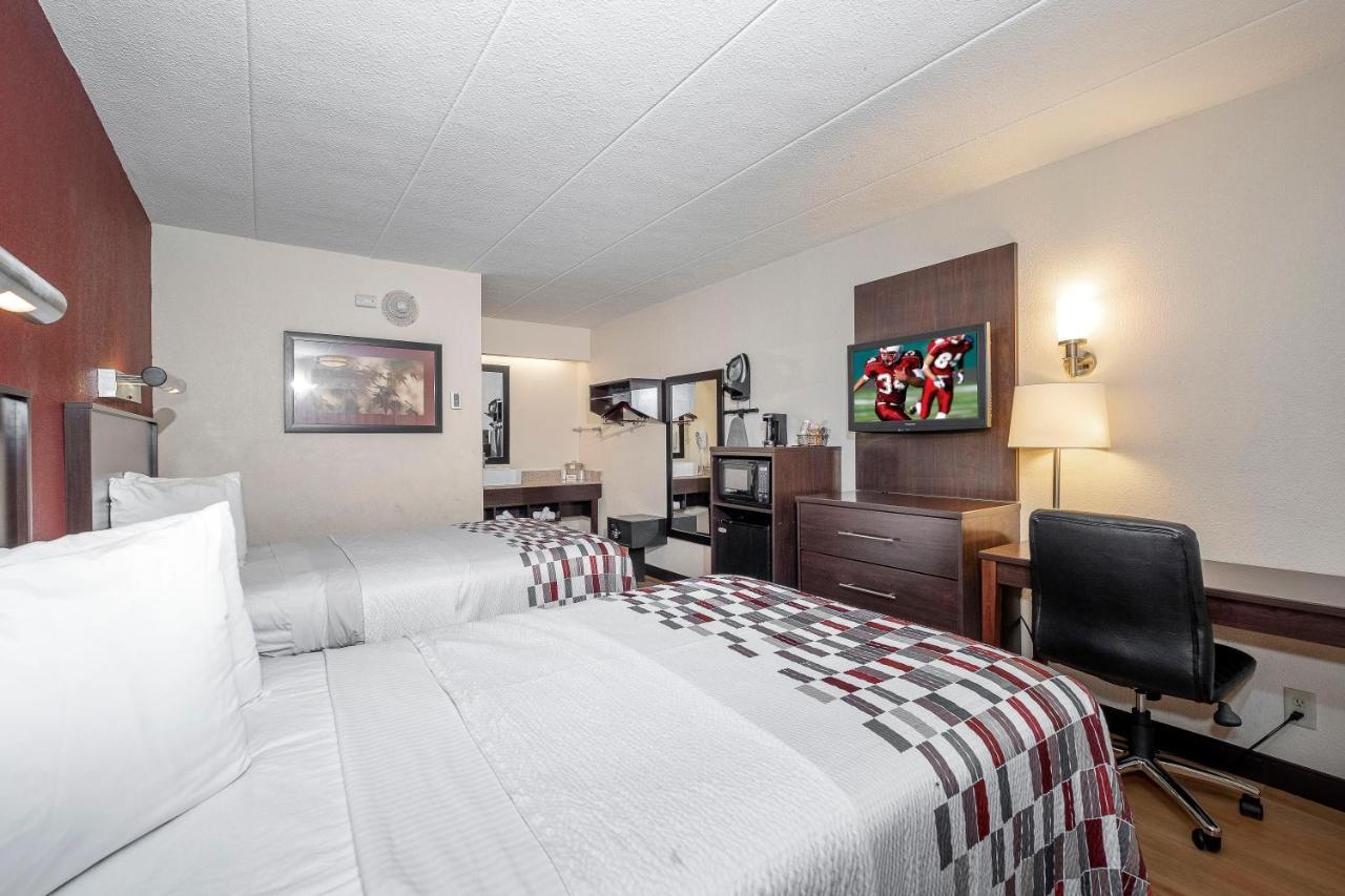 Red Roof Inn Merrillville Exterior photo