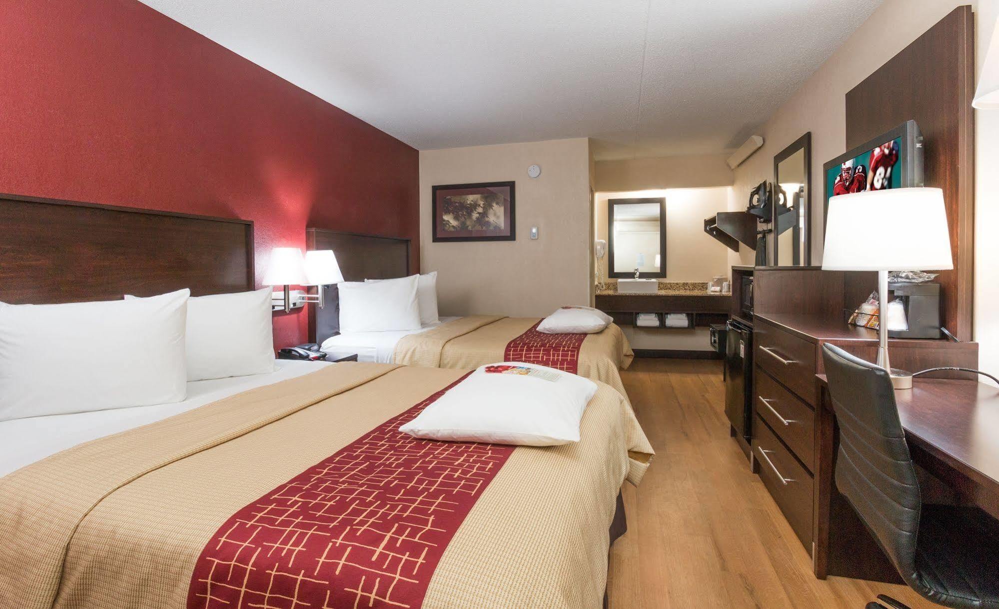 Red Roof Inn Merrillville Exterior photo